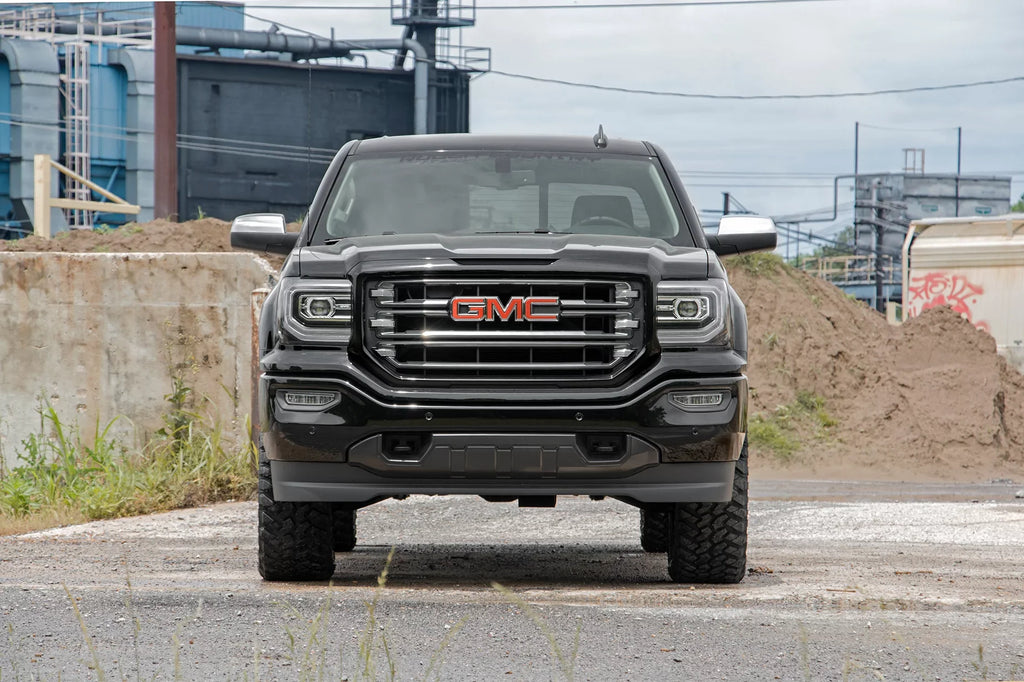 Rough Country 3.5" Lift Kit (fits) 2007-2020 Chevy Tahoe Suburban GMC Yukon (XL) 1500 2WD | 07-16 4WD | 19331