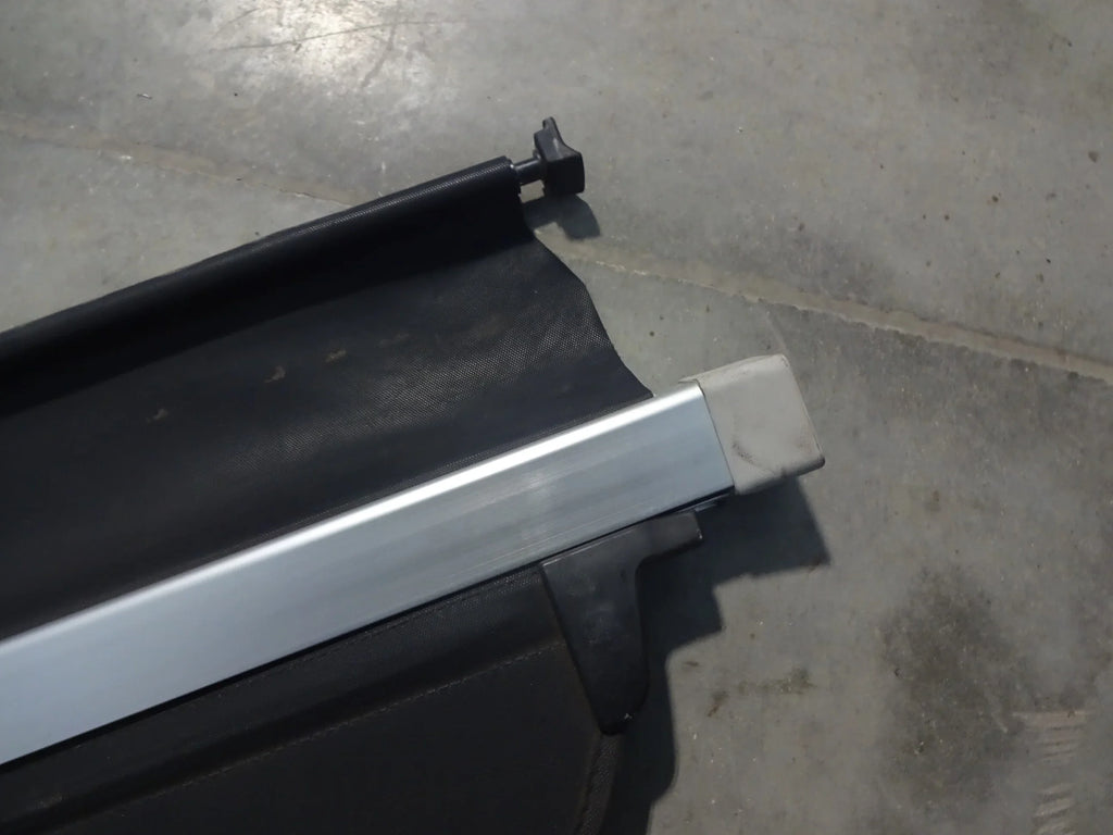 Pre-Owned 2012 Subaru Forester Rear Grey Retractable Cargo Protection OEM (Good)