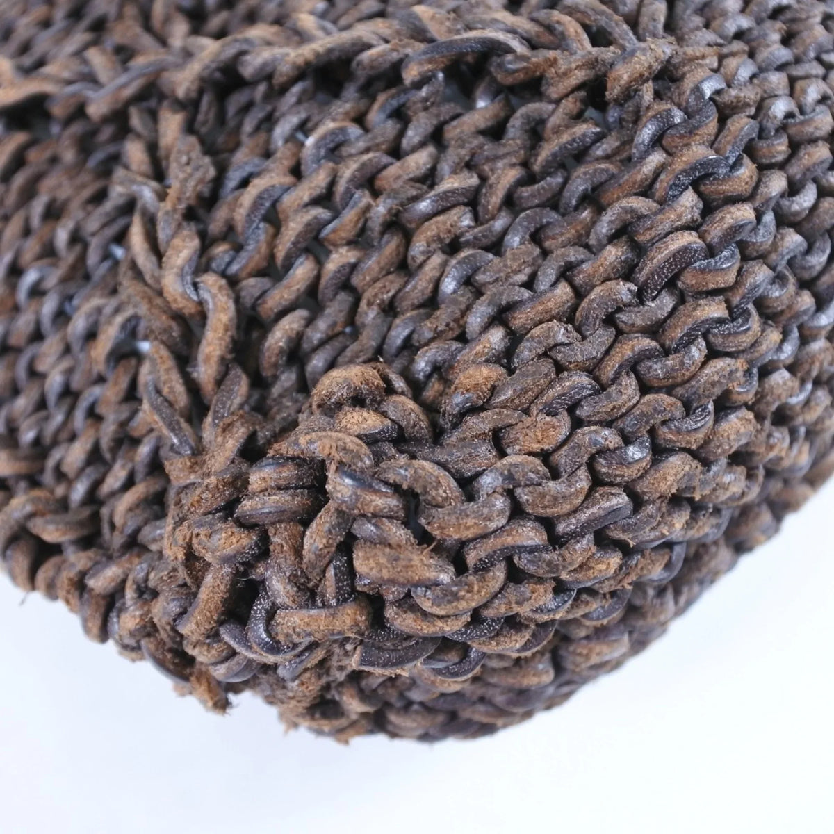 Pre-Owned Chanel Mesh Braided Leather Brown Women's Shoulder Bag (Good)