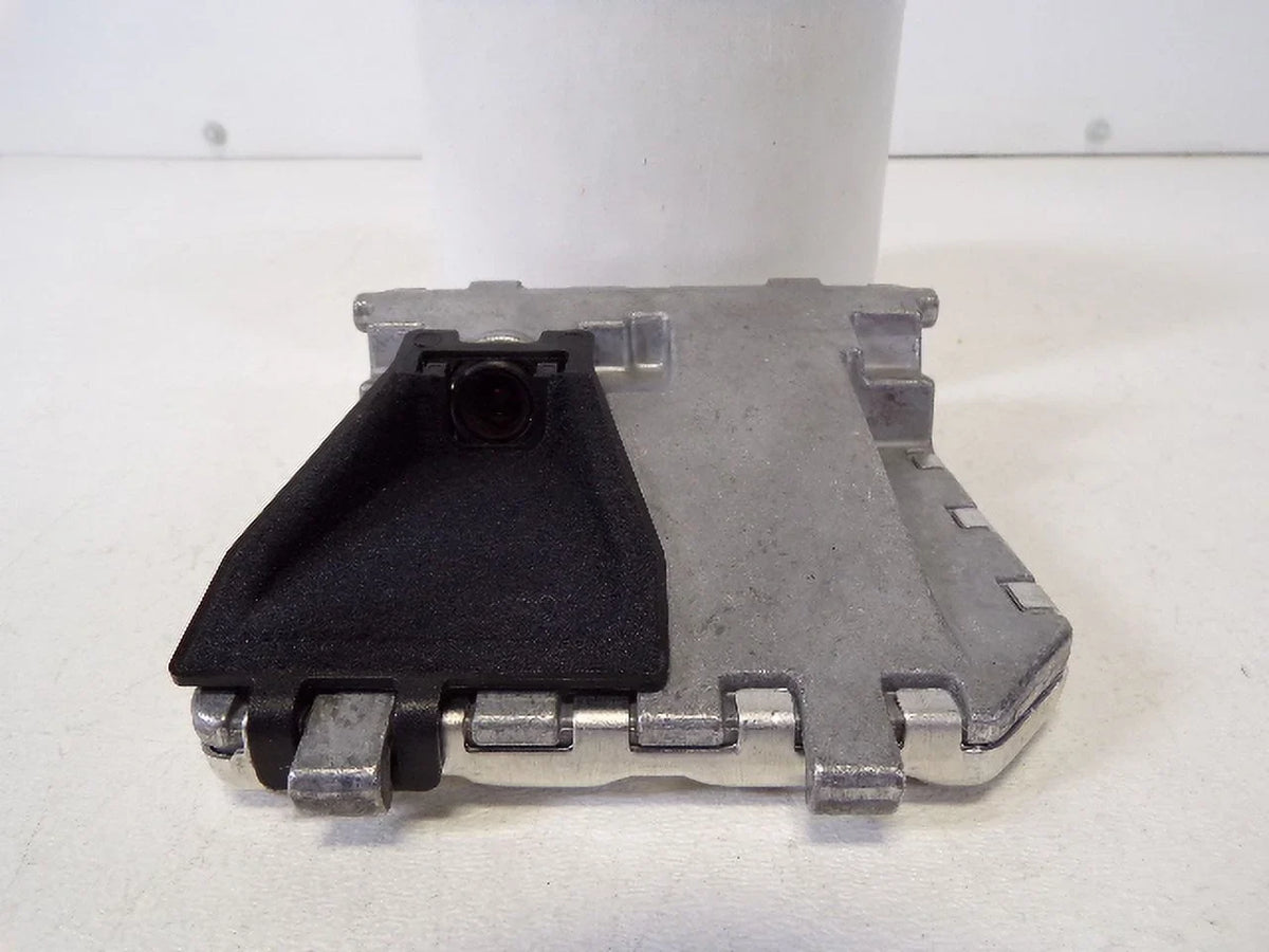 Pre-Owned 12-14 Mercedes-Benz CLS Windshield Mounted Multipurpose Camera OEM LKQ (Good)
