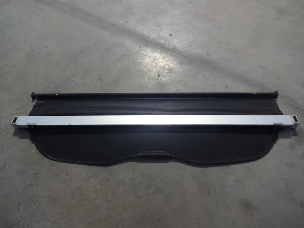 Pre-Owned 2012 Subaru Forester Rear Grey Retractable Cargo Protection OEM (Good)