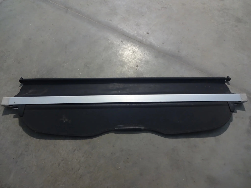 Pre-Owned 2012 Subaru Forester Rear Grey Retractable Cargo Protection OEM (Good)