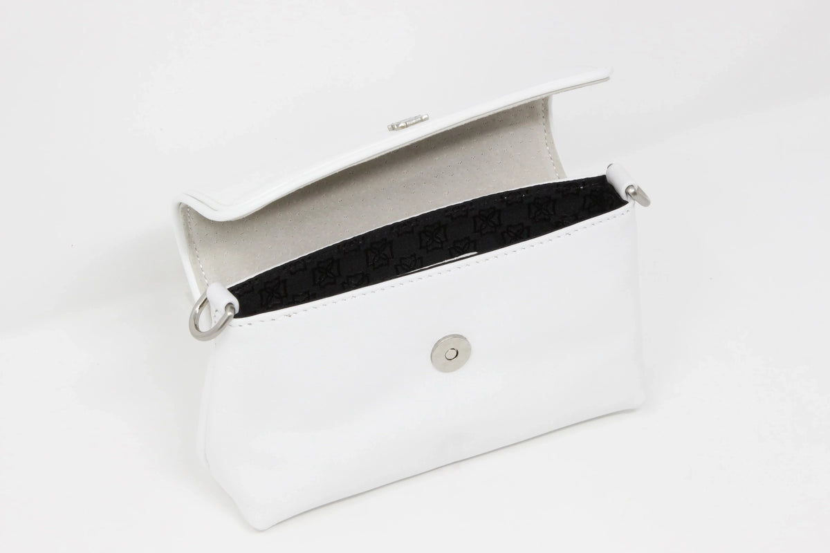 DOMINIE Crossbody Handbag /Clutch Purse White Leather With Removable Shoulder Strap Unisex Audrey