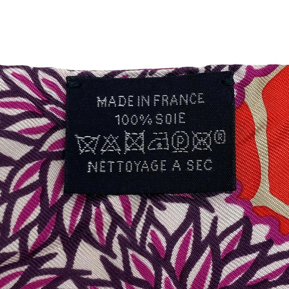 Pre-Owned HERMES THE THREE GRACES Three Graces Scarf Orange Ladies (Fair)